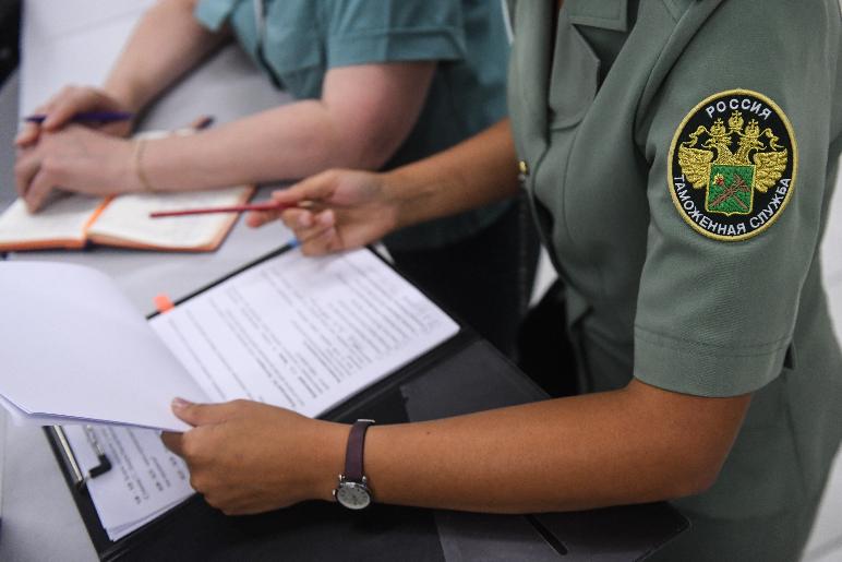 Разъяснения о нововведениях в порядке таможенного оформления автомобилей