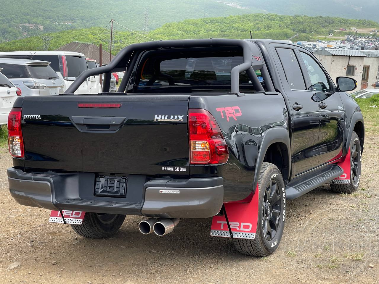 Фото Toyota Hilux - Japan Life 