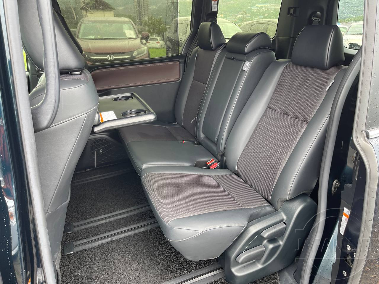 Фото Toyota Esquire - Japan Life 