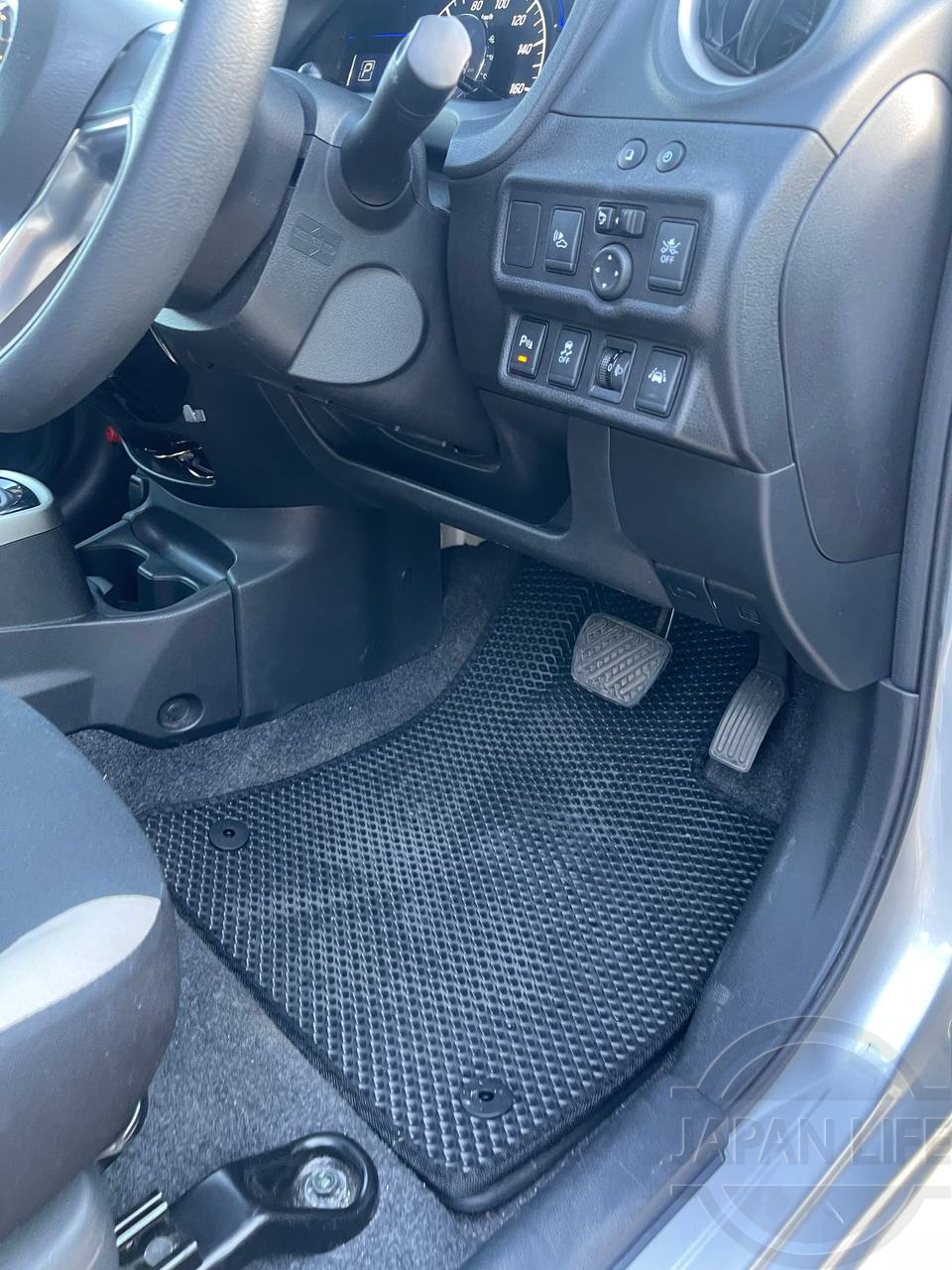 Фото Nissan Note - Japan Life 