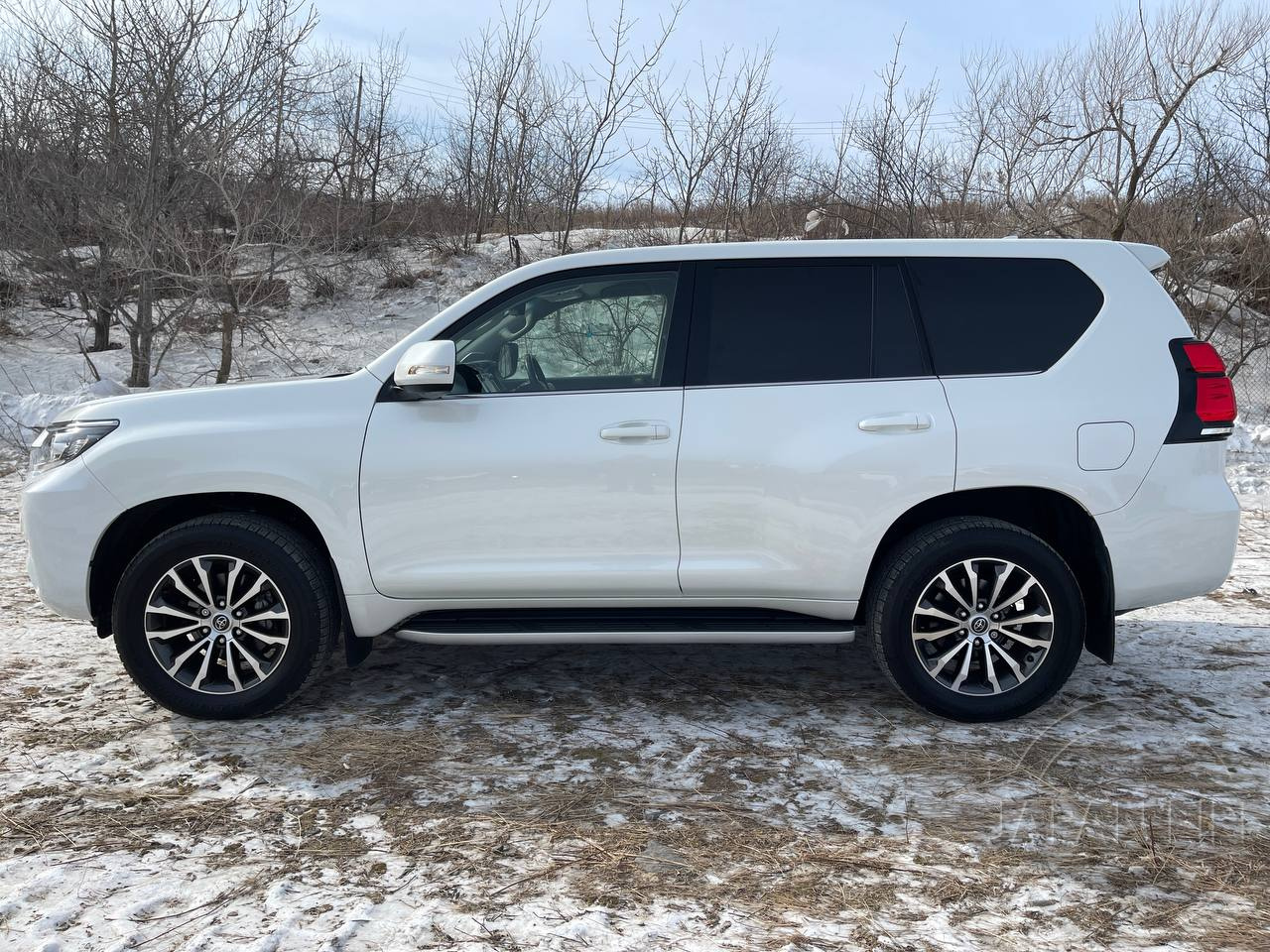 Фото Toyota Land Cruiser Prado - Japan Life 