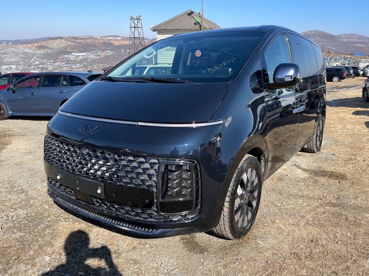 Фото Hyundai Staria - Japan Life 