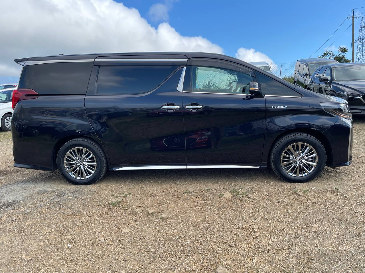 Фото Toyota Alphard - Japan Life 