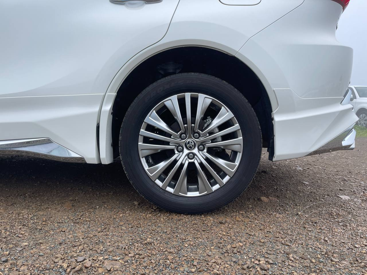 Фото Toyota Harrier - Japan Life 