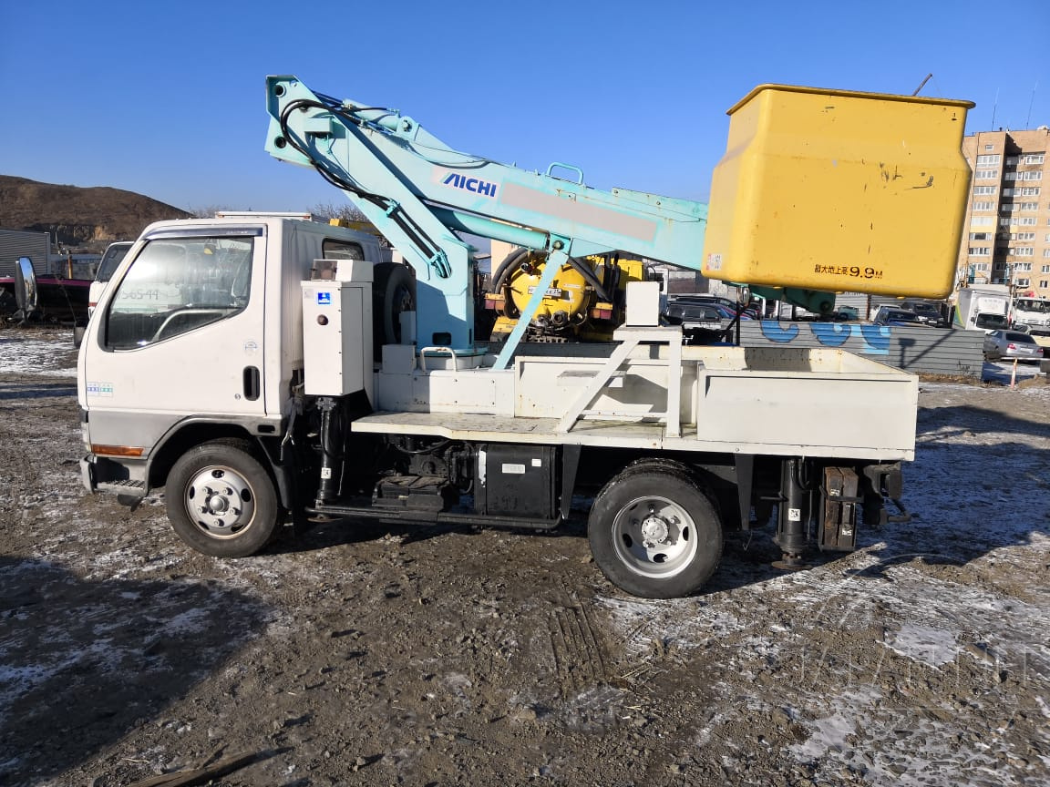 Фото Mitsubishi Fuso Canter - Japan Life 