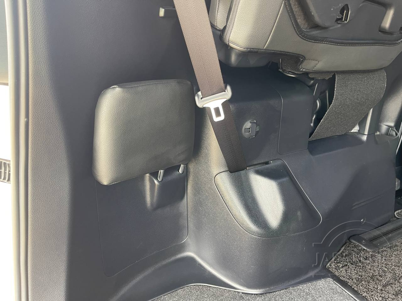 Фото Toyota Noah - Japan Life 