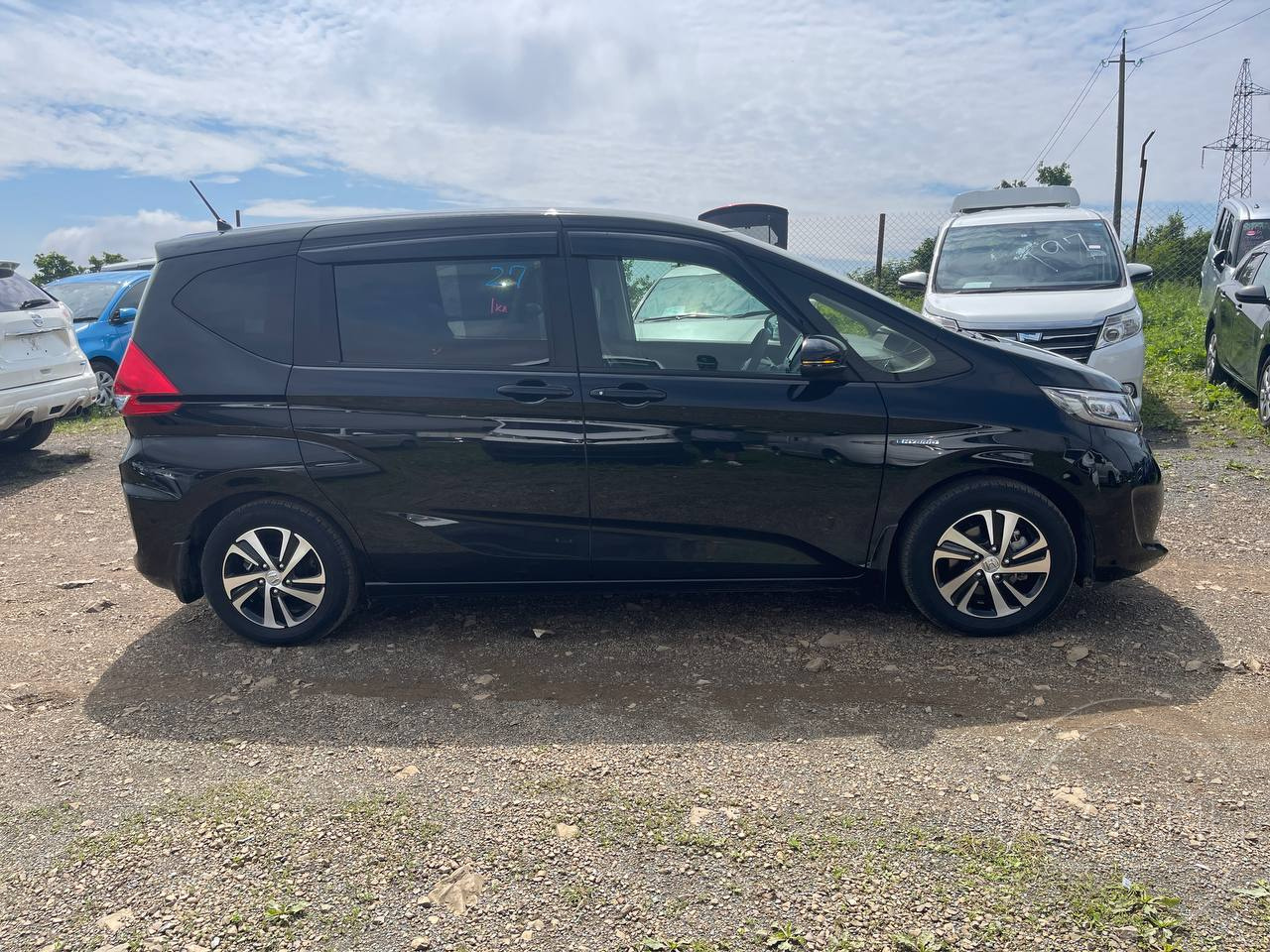 Фото Honda Freed - Japan Life 