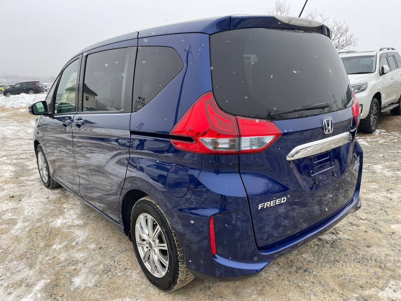 Фото Honda Freed - Japan Life 