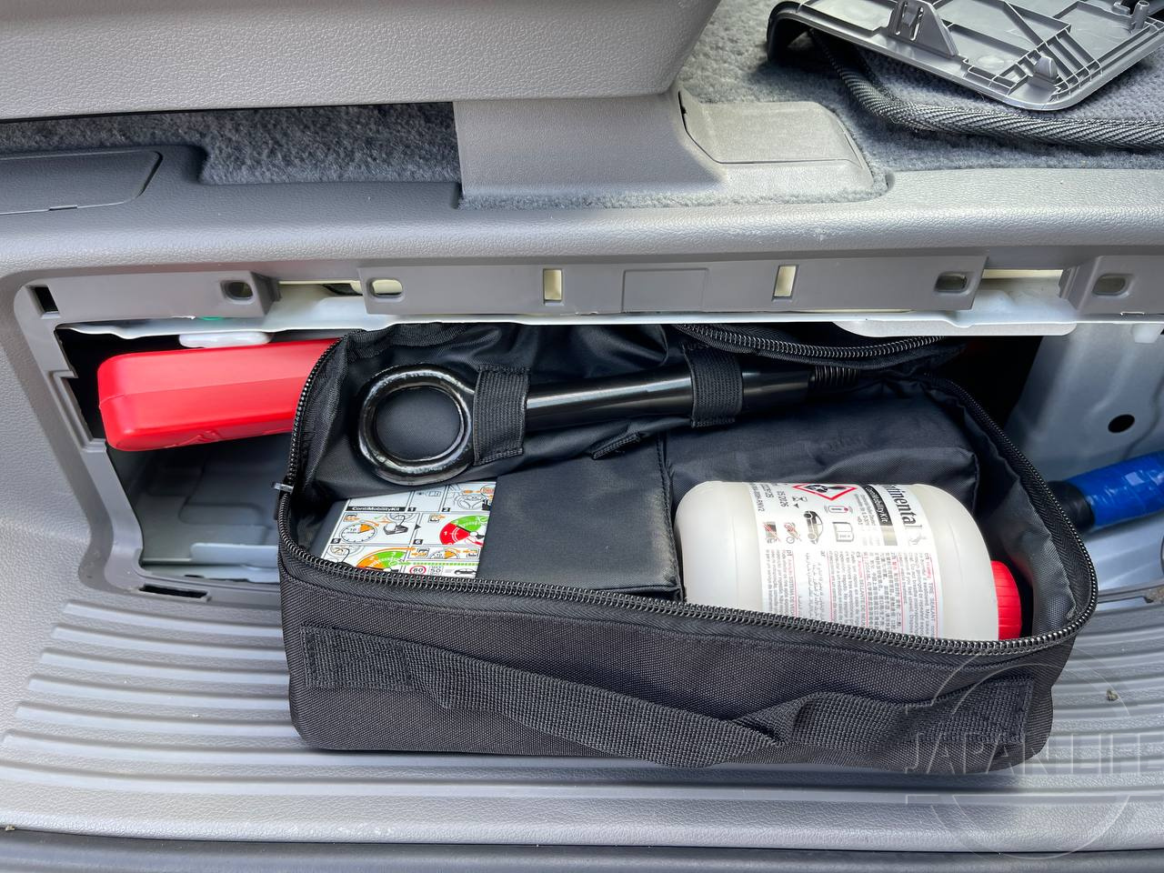 Фото Hyundai Staria - Japan Life 