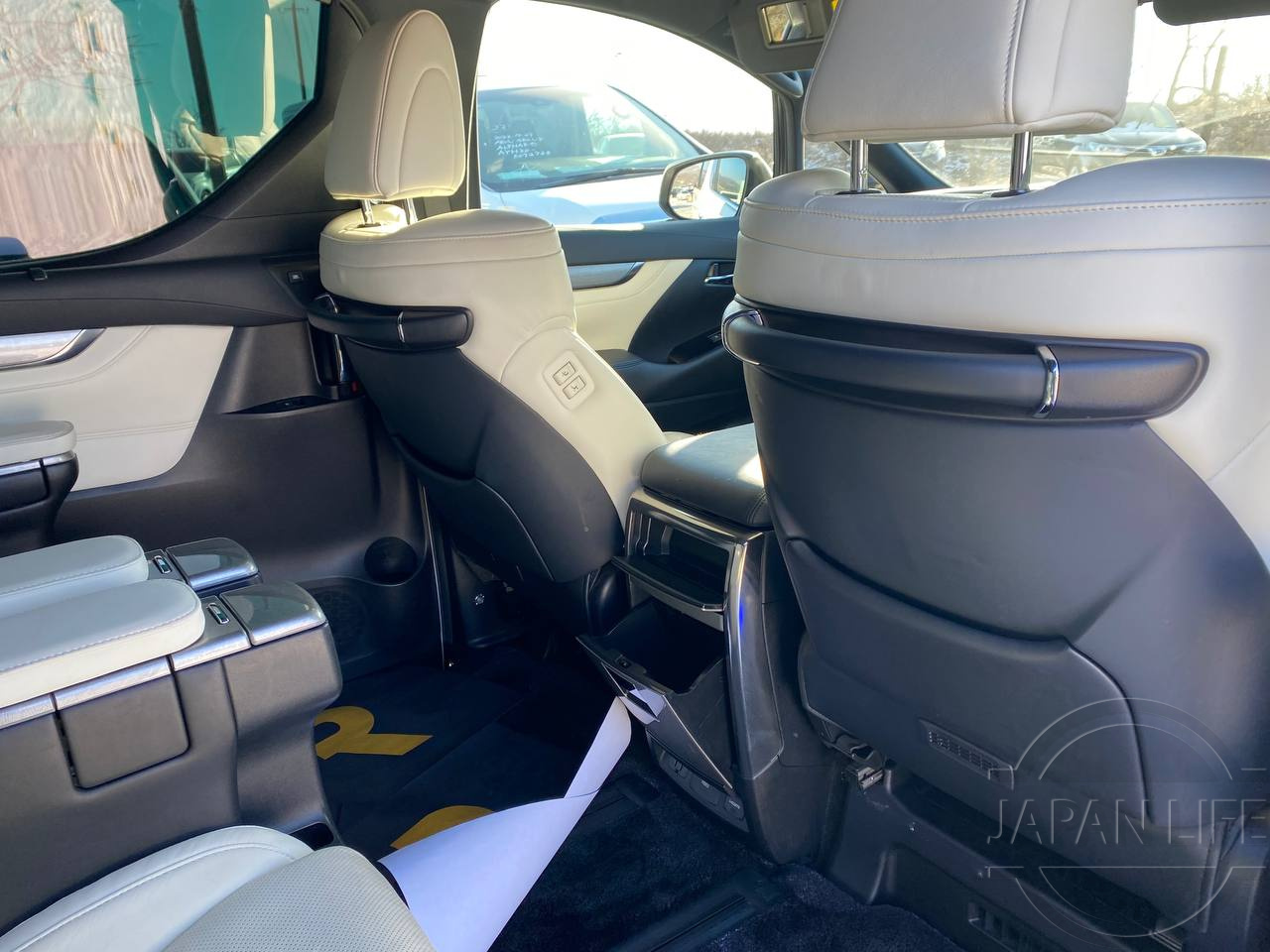 Фото Toyota Alphard - Japan Life 