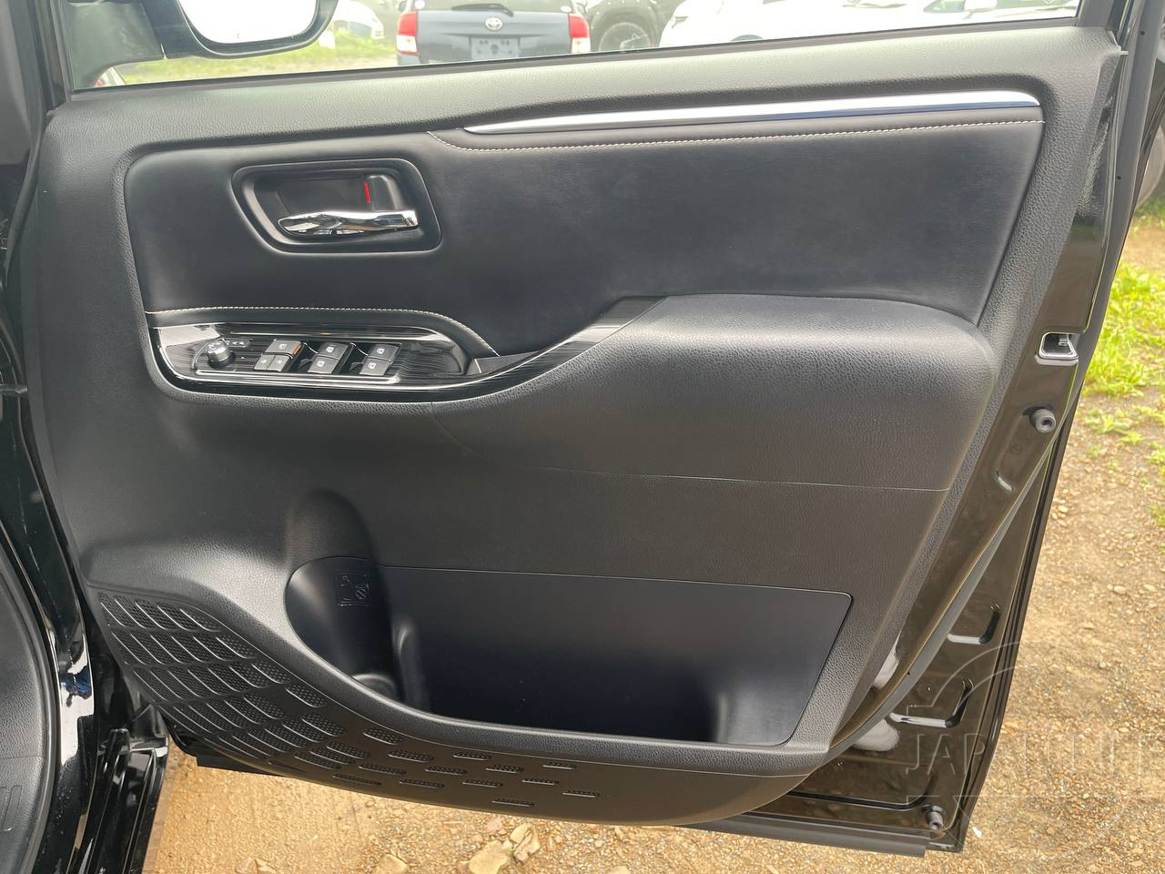 Фото Toyota Esquire - Japan Life 