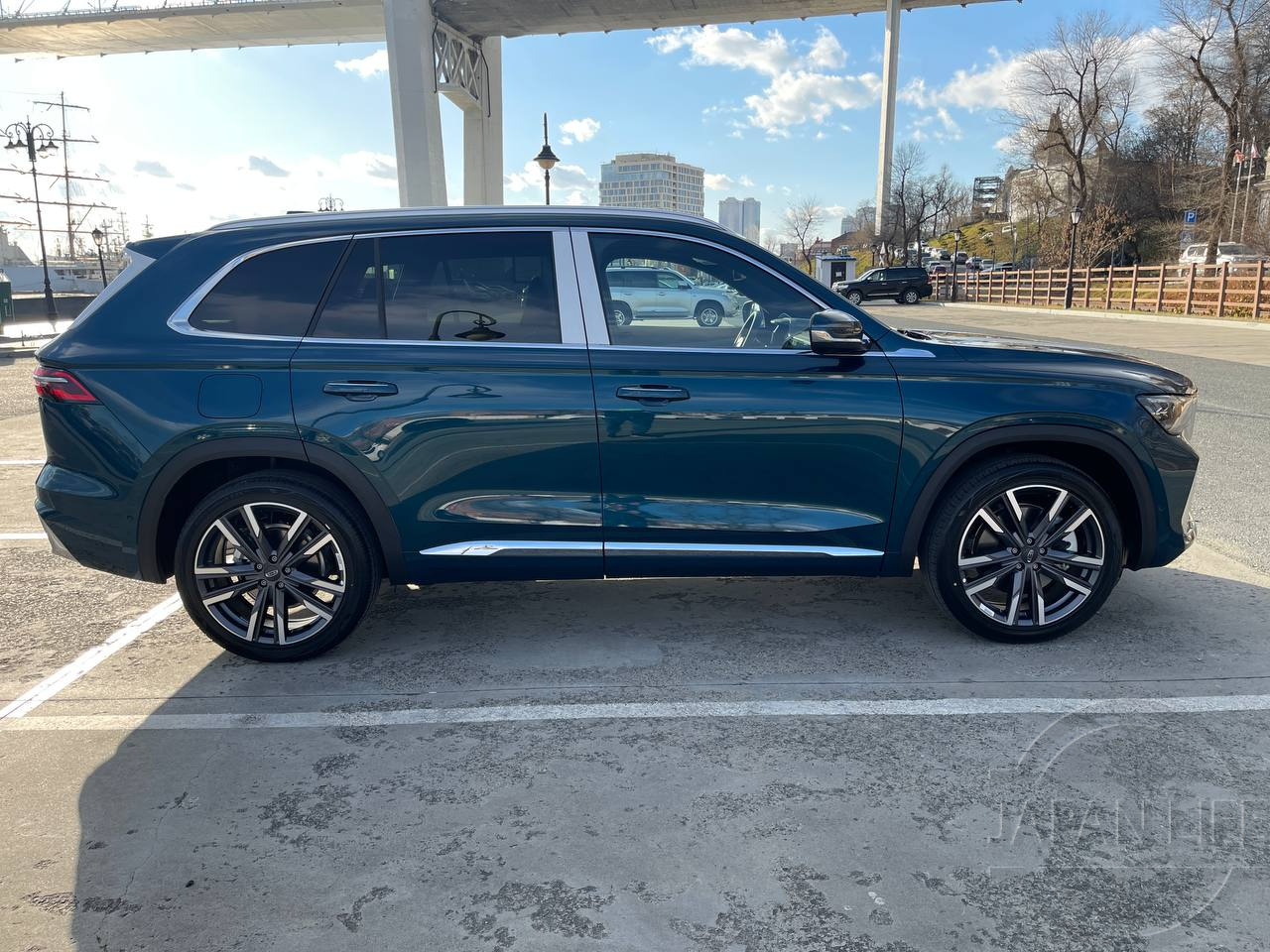 Фото Geely Monjaro - Japan Life 