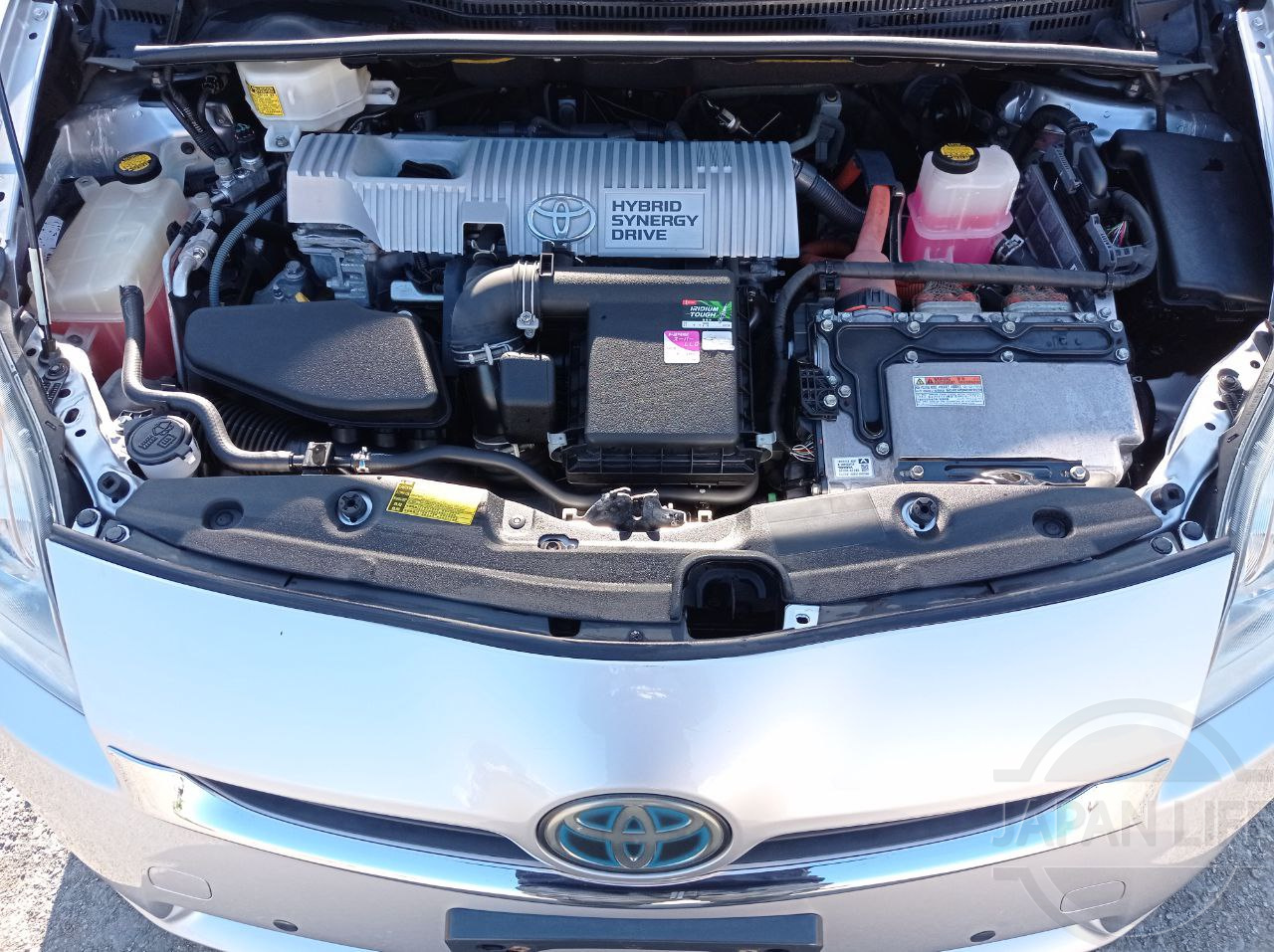 Фото Toyota Prius - Japan Life 