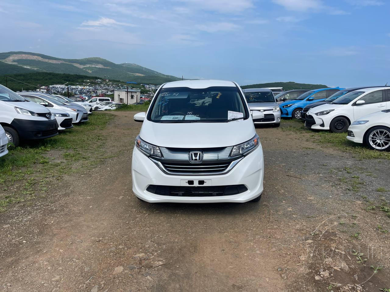Фото Honda Freed - Japan Life 