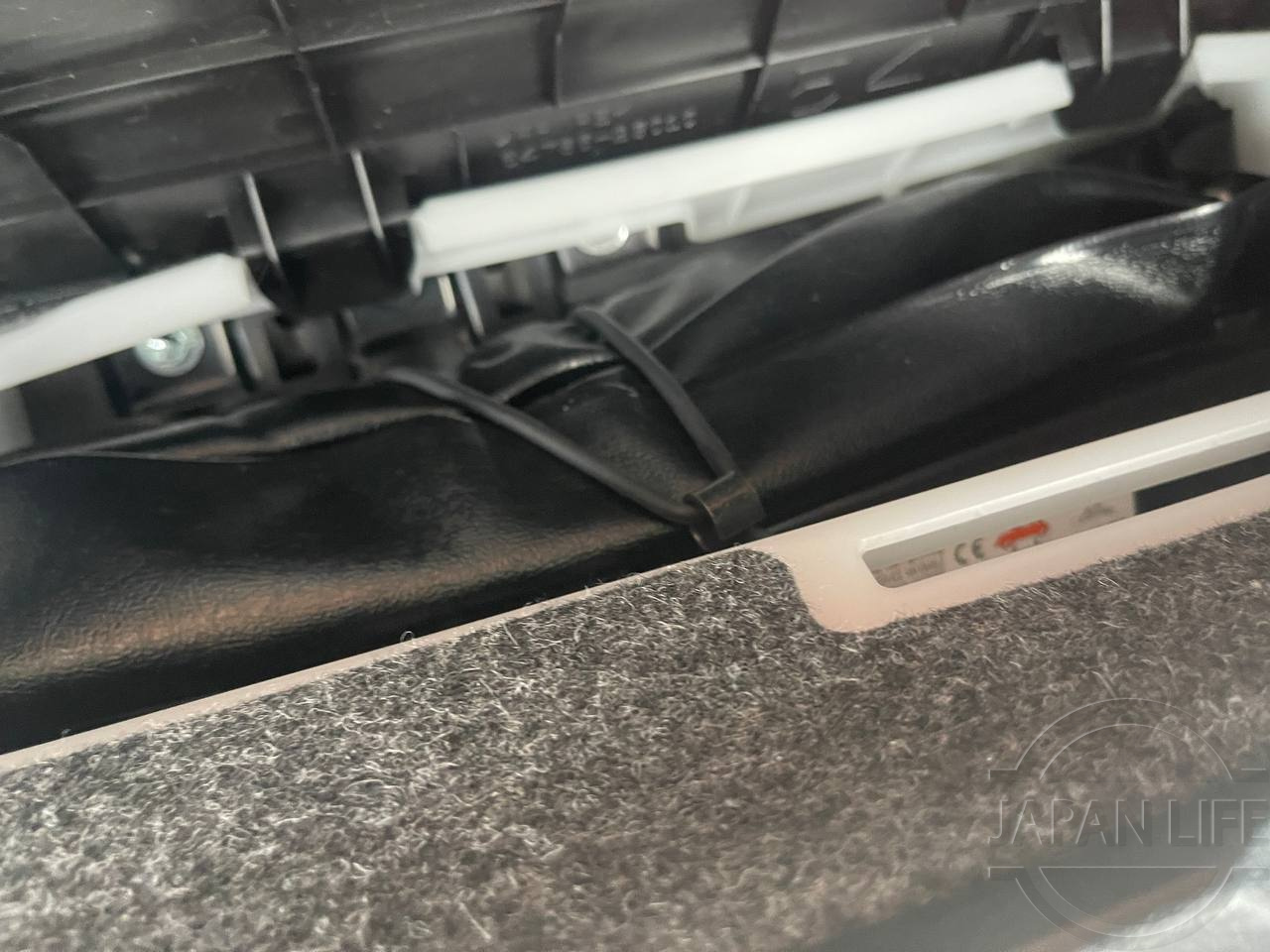 Фото Toyota Voxy - Japan Life 