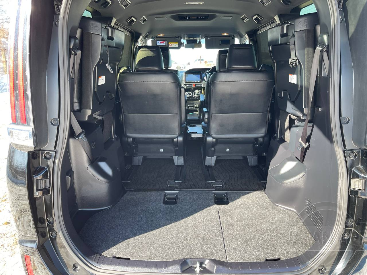 Фото Toyota Esquire - Japan Life 