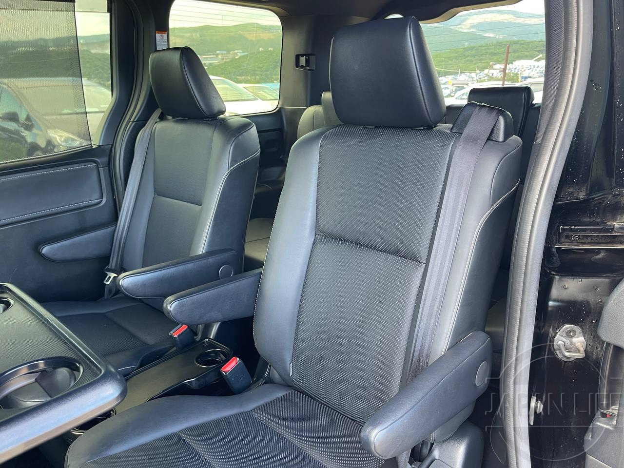 Фото Toyota Esquire - Japan Life 