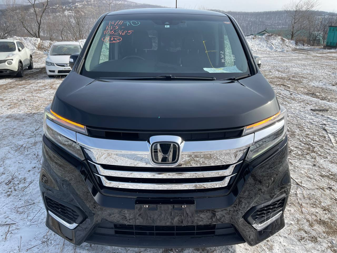 Фото Honda Stepwgn - Japan Life 