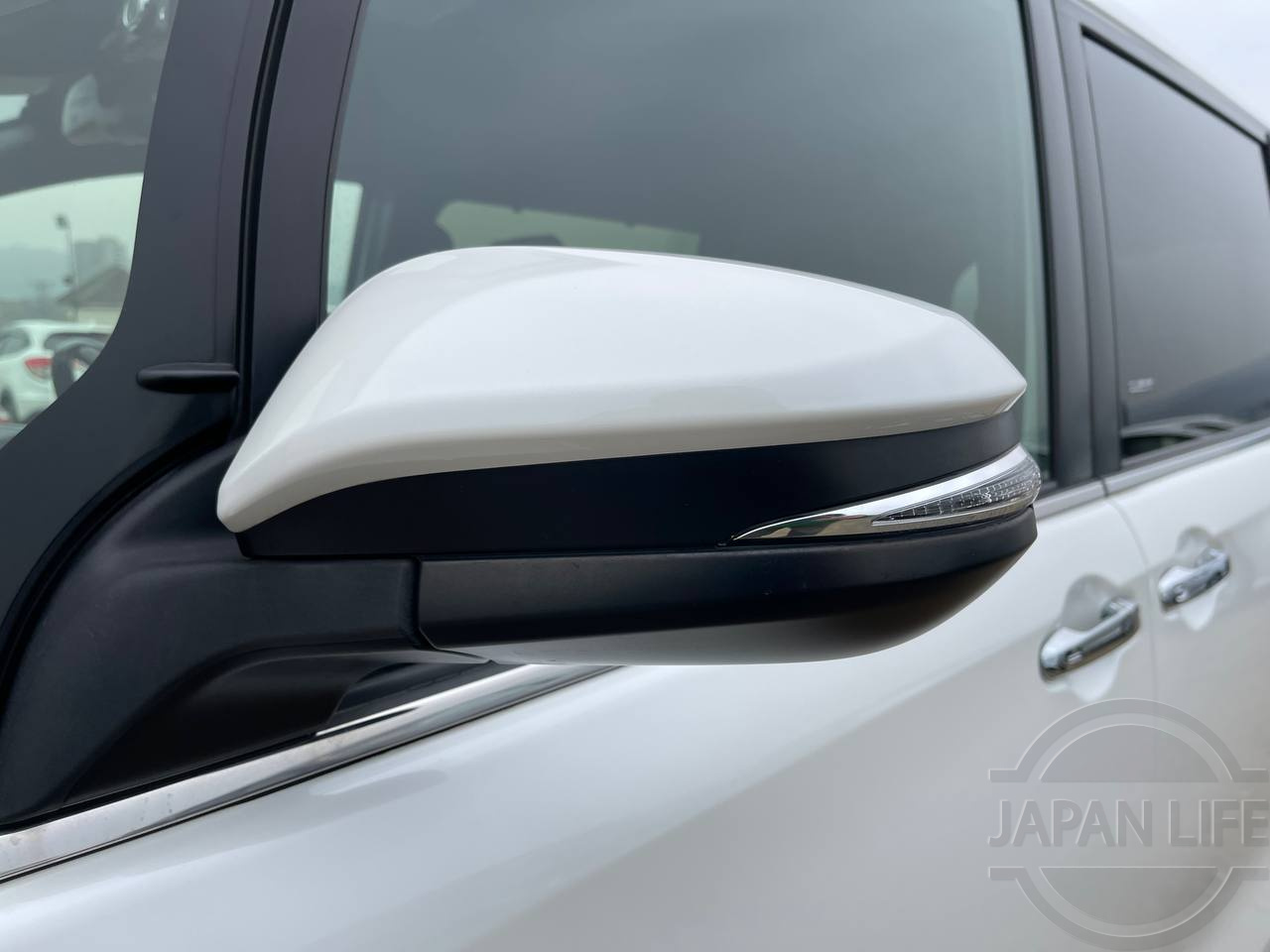 Фото Toyota Esquire - Japan Life 