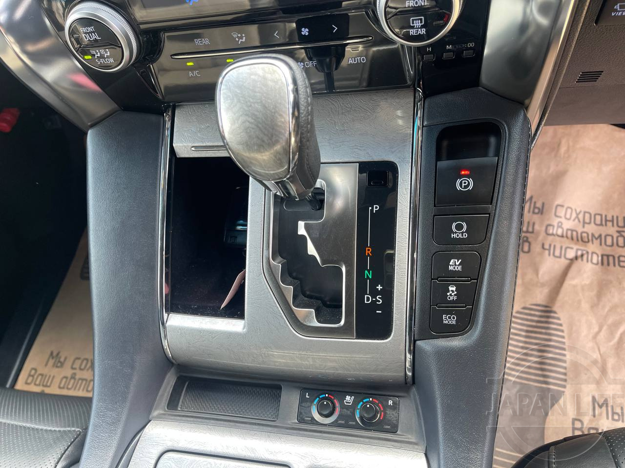 Фото Toyota Alphard - Japan Life 