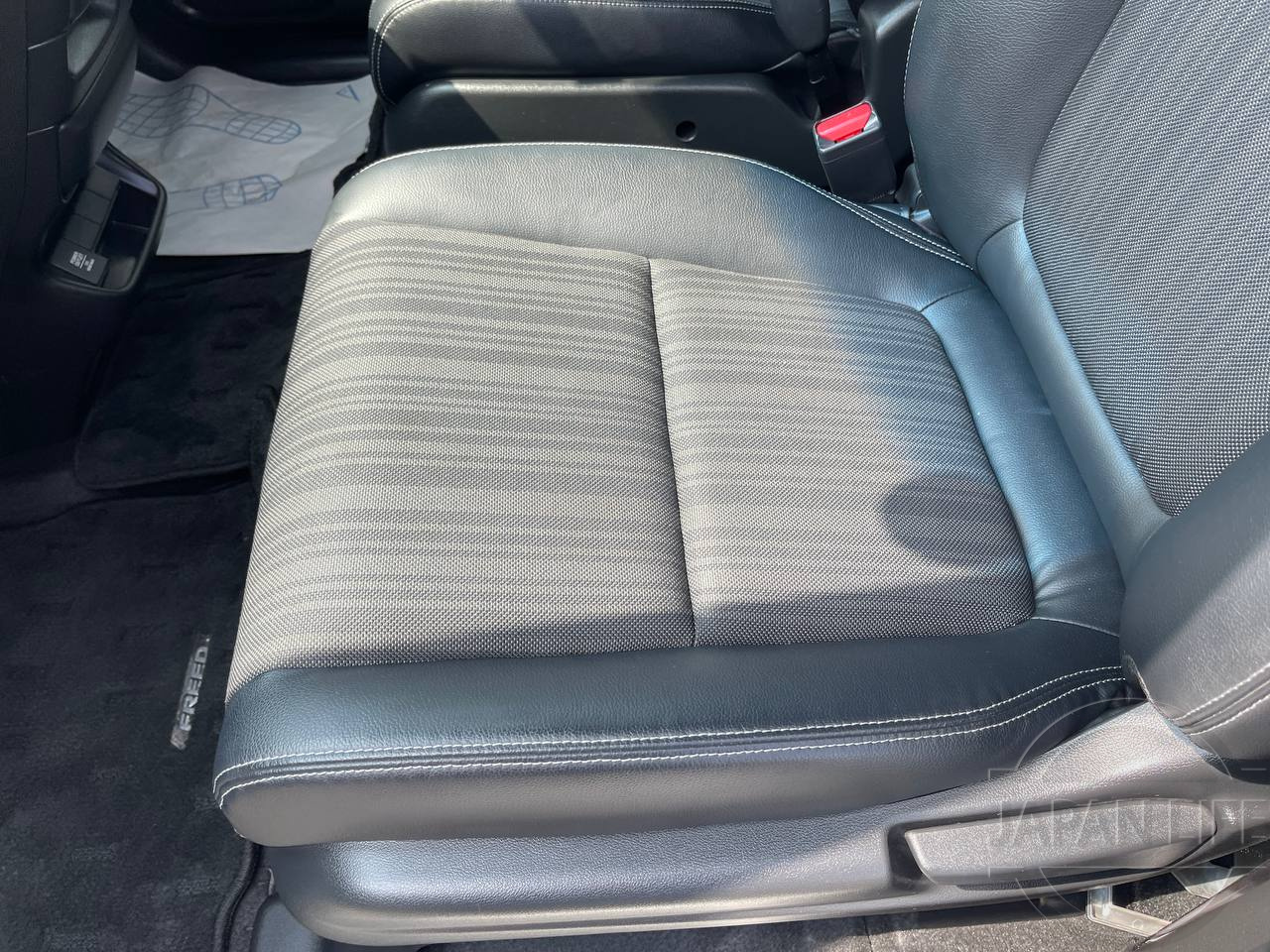 Фото Honda Freed - Japan Life 