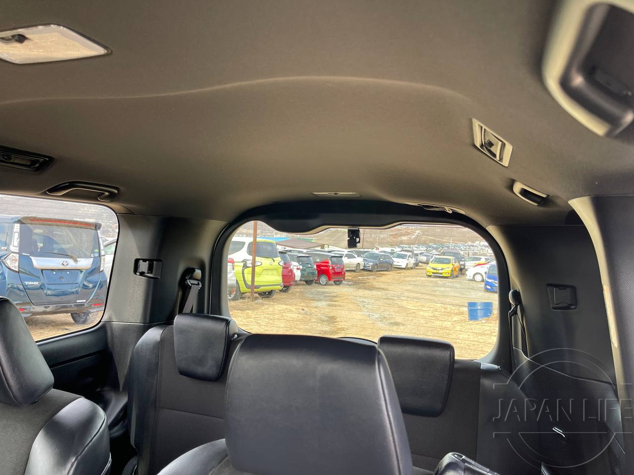 Фото Toyota Noah - Japan Life 