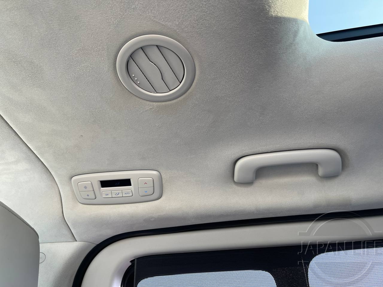 Фото Hyundai Staria - Japan Life 