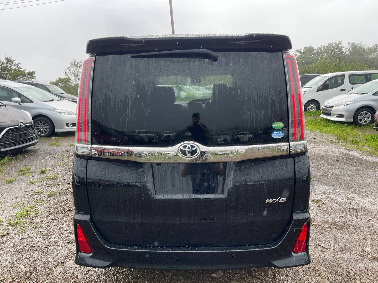 Фото Toyota Noah - Japan Life 