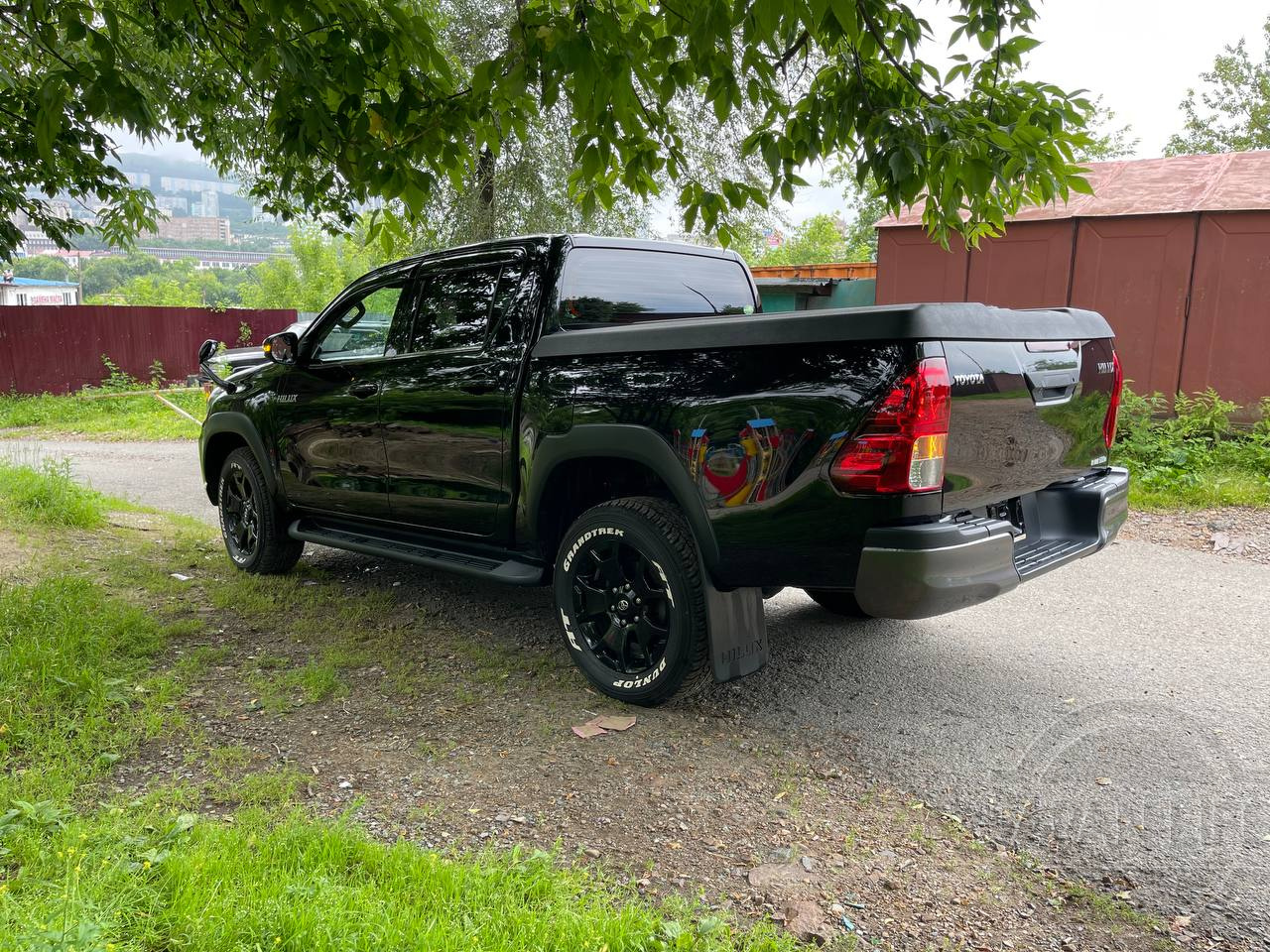 Фото Toyota Hilux - Japan Life 