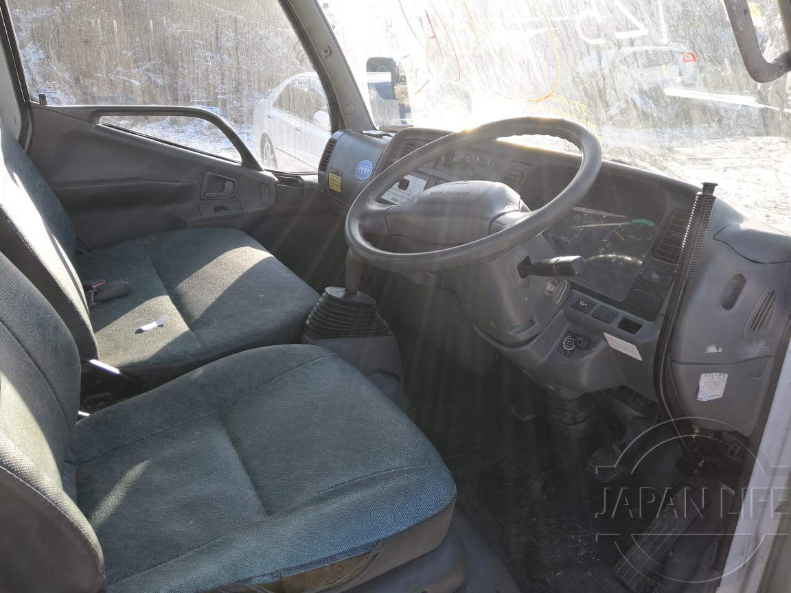 Фото Mitsubishi Fuso Canter - Japan Life 