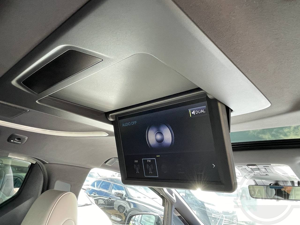 Фото Toyota Alphard - Japan Life 