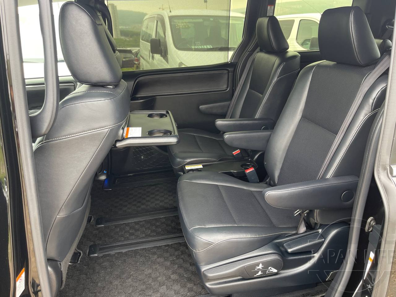 Фото Toyota Esquire - Japan Life 