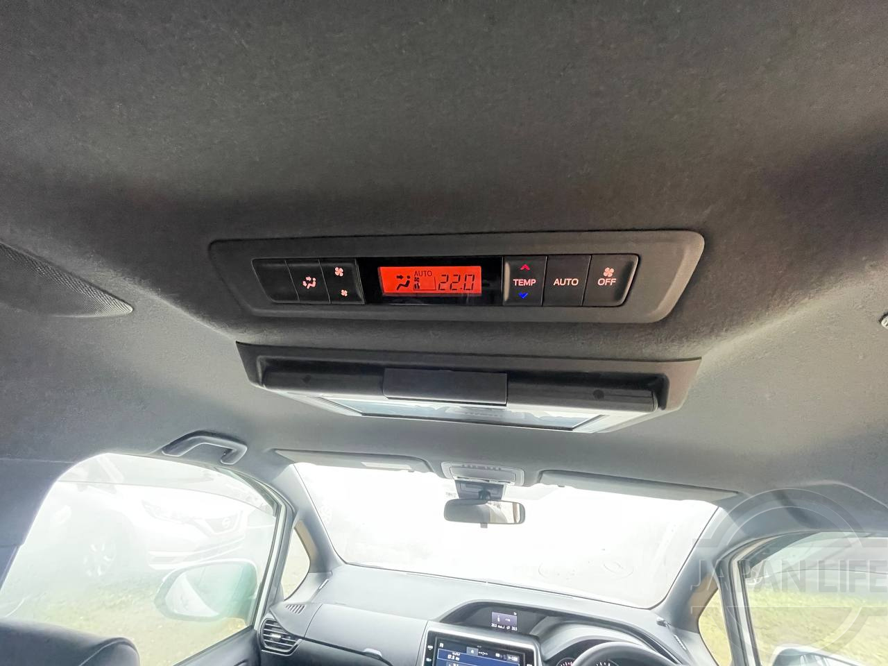 Фото Toyota Noah - Japan Life 