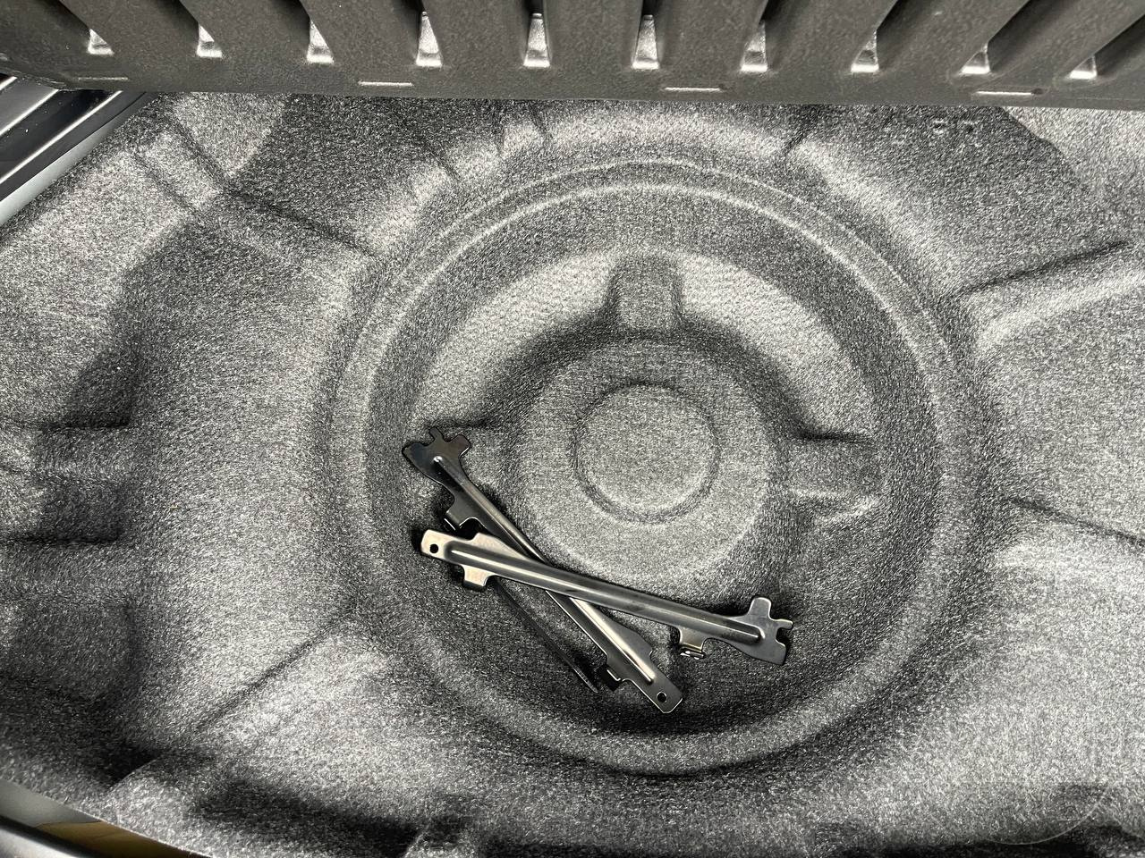 Фото Toyota Noah - Japan Life 