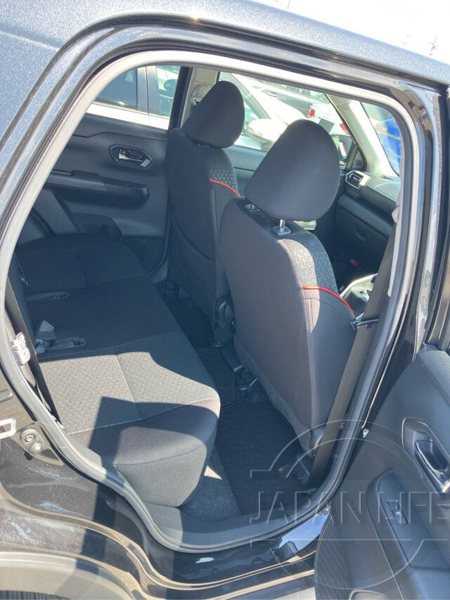 Фото Toyota Raize - Japan Life 