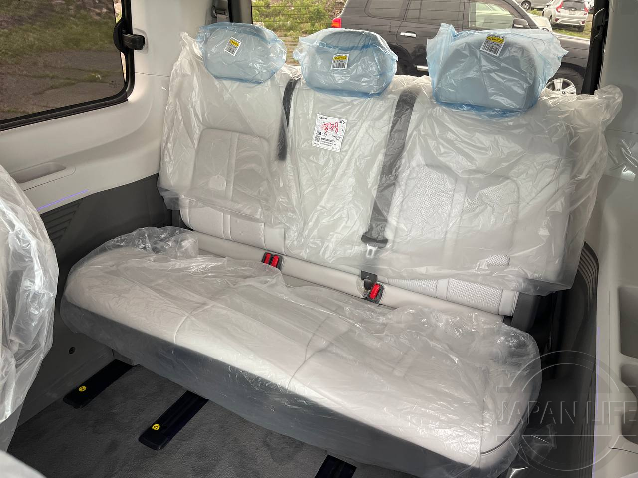 Фото Hyundai Staria - Japan Life 