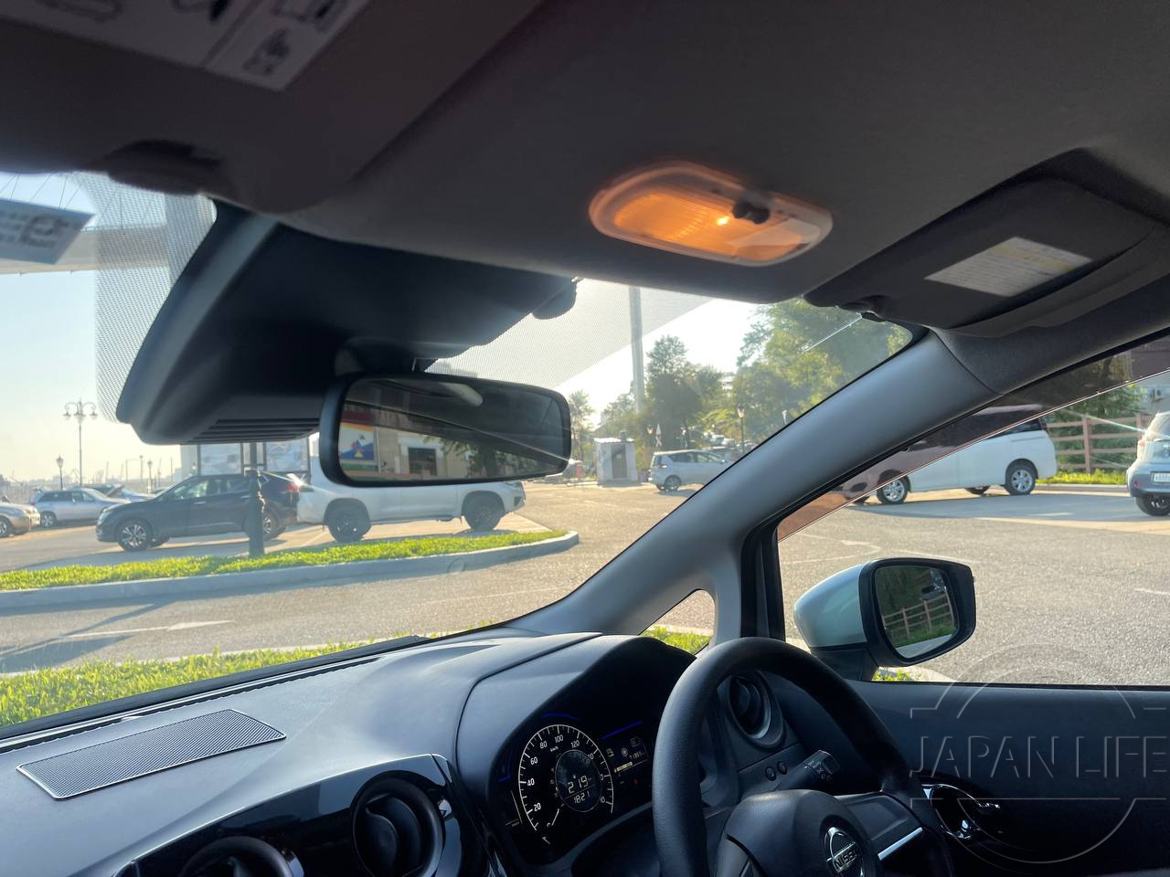 Фото Nissan Note - Japan Life 