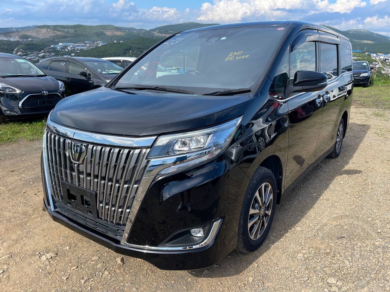 Фото Toyota Esquire - Japan Life 