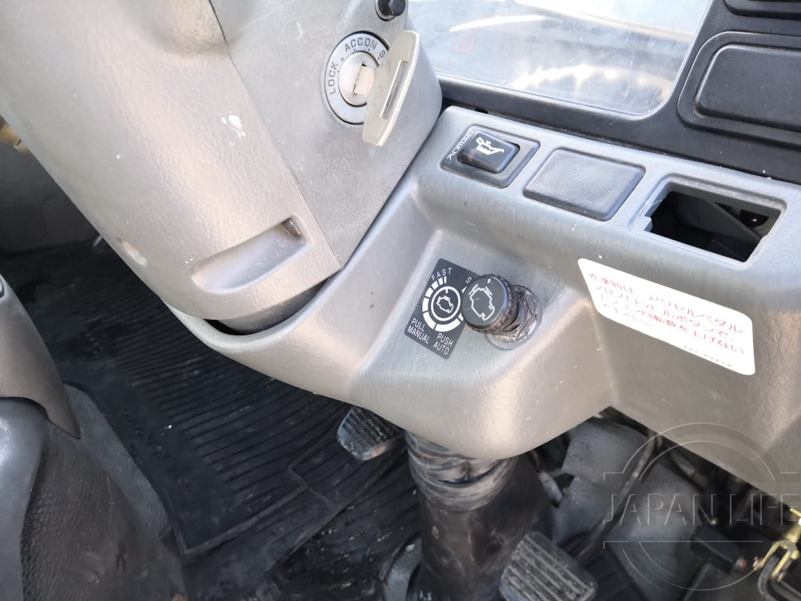 Фото Mitsubishi Fuso Canter - Japan Life 