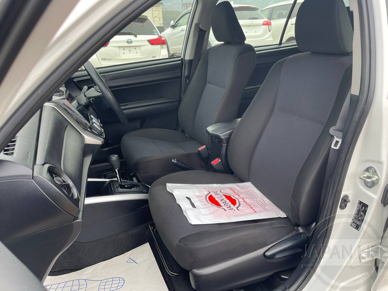 Фото Toyota Corolla Fielder - Japan Life 