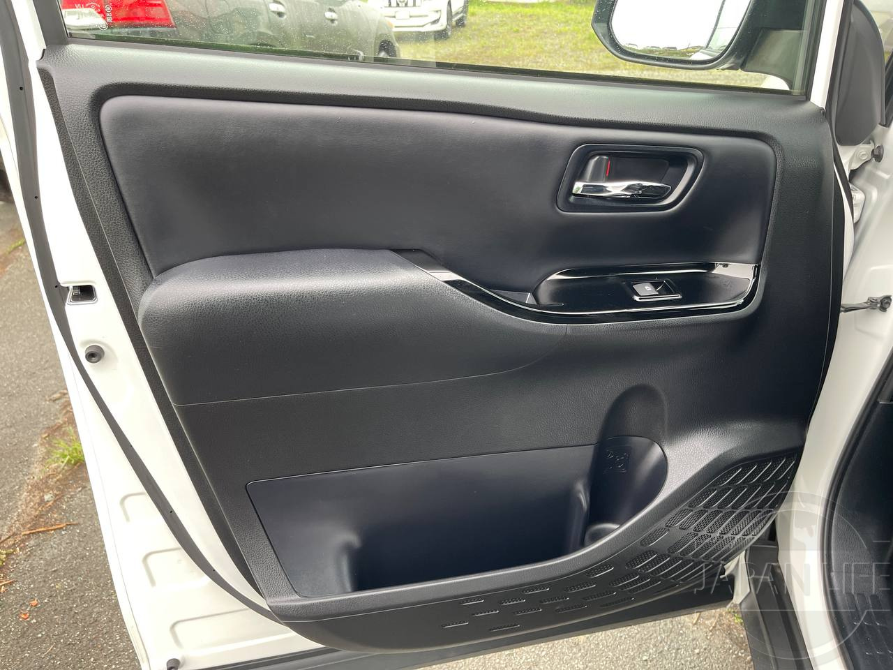 Фото Toyota Noah - Japan Life 