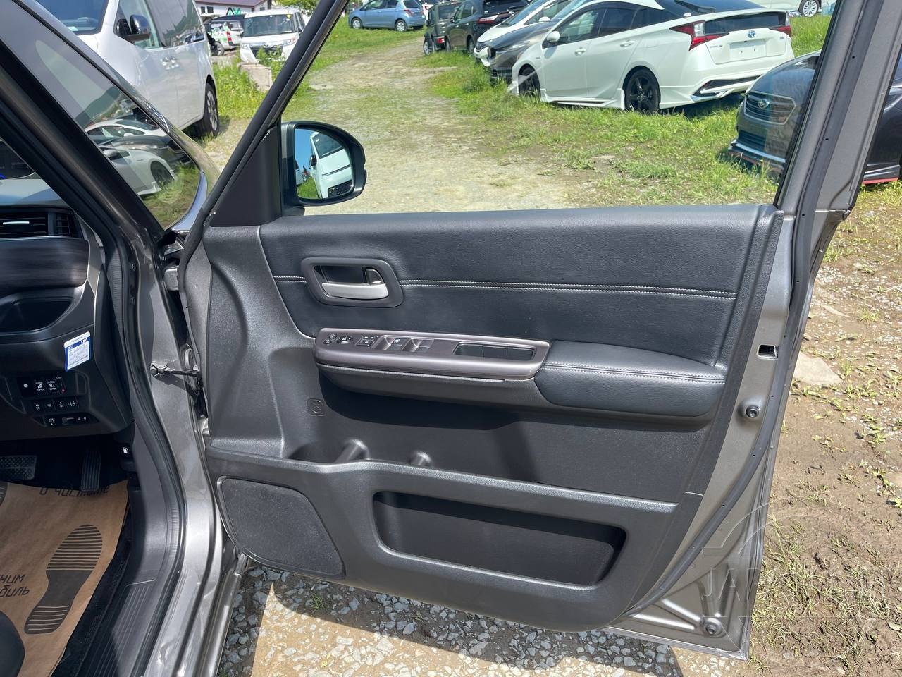 Фото Honda Freed - Japan Life 