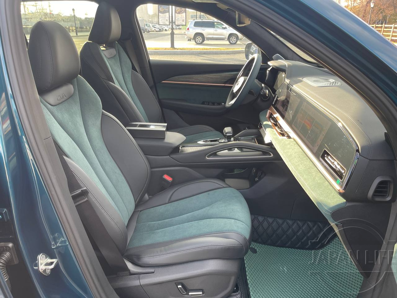 Фото Geely Monjaro - Japan Life 