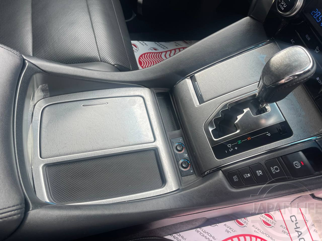 Фото Toyota Alphard - Japan Life 