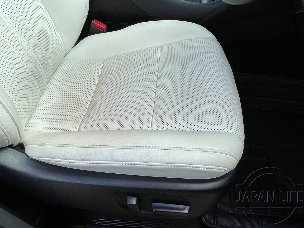 Фото Toyota Alphard - Japan Life 