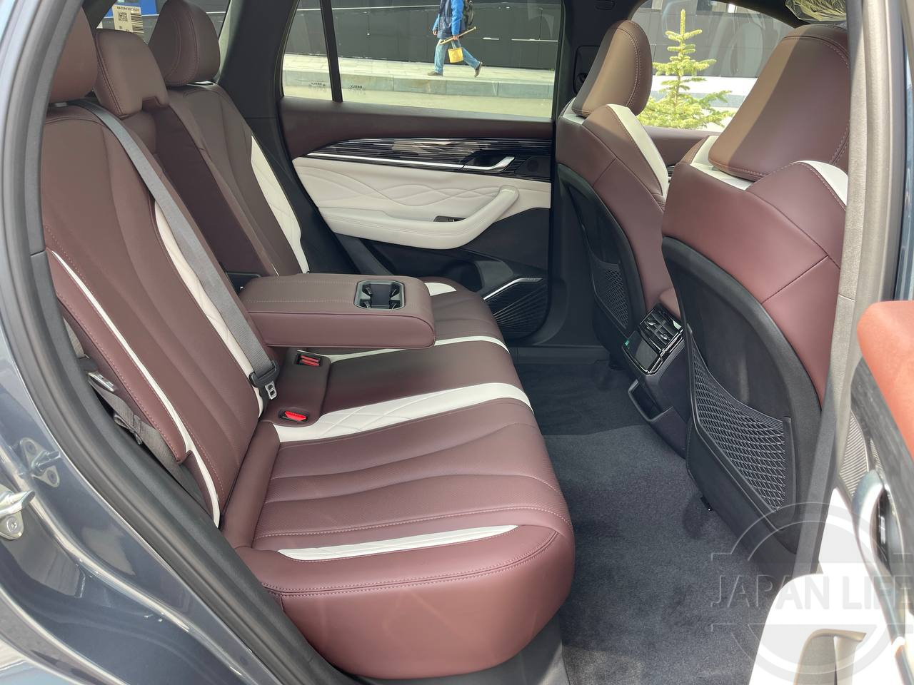 Фото Geely Monjaro - Japan Life 