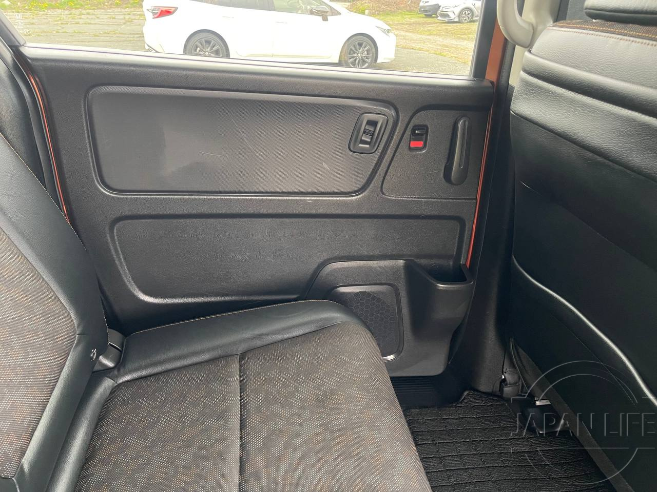 Фото Honda Freed+ - Japan Life 