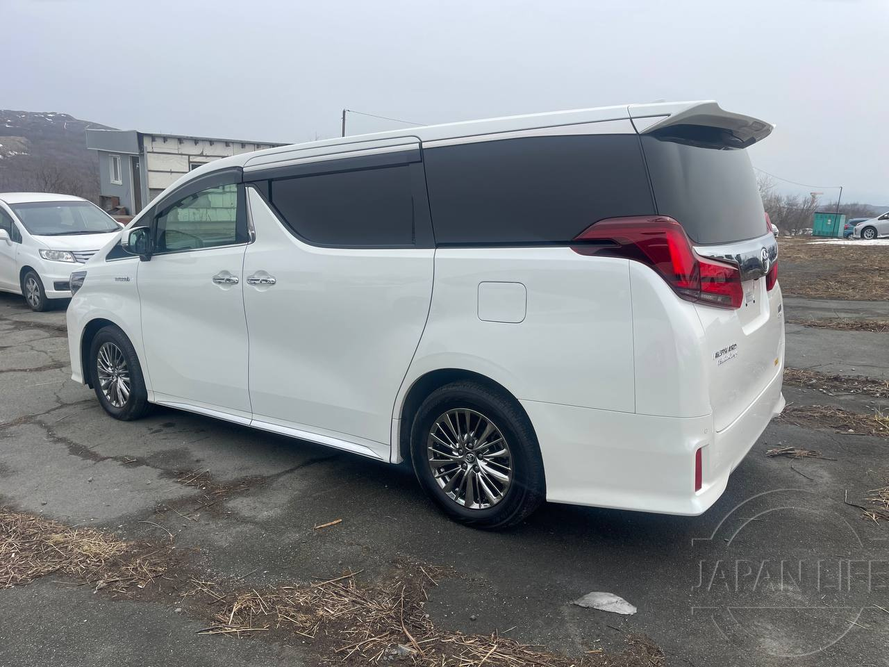 Фото Toyota Alphard - Japan Life 