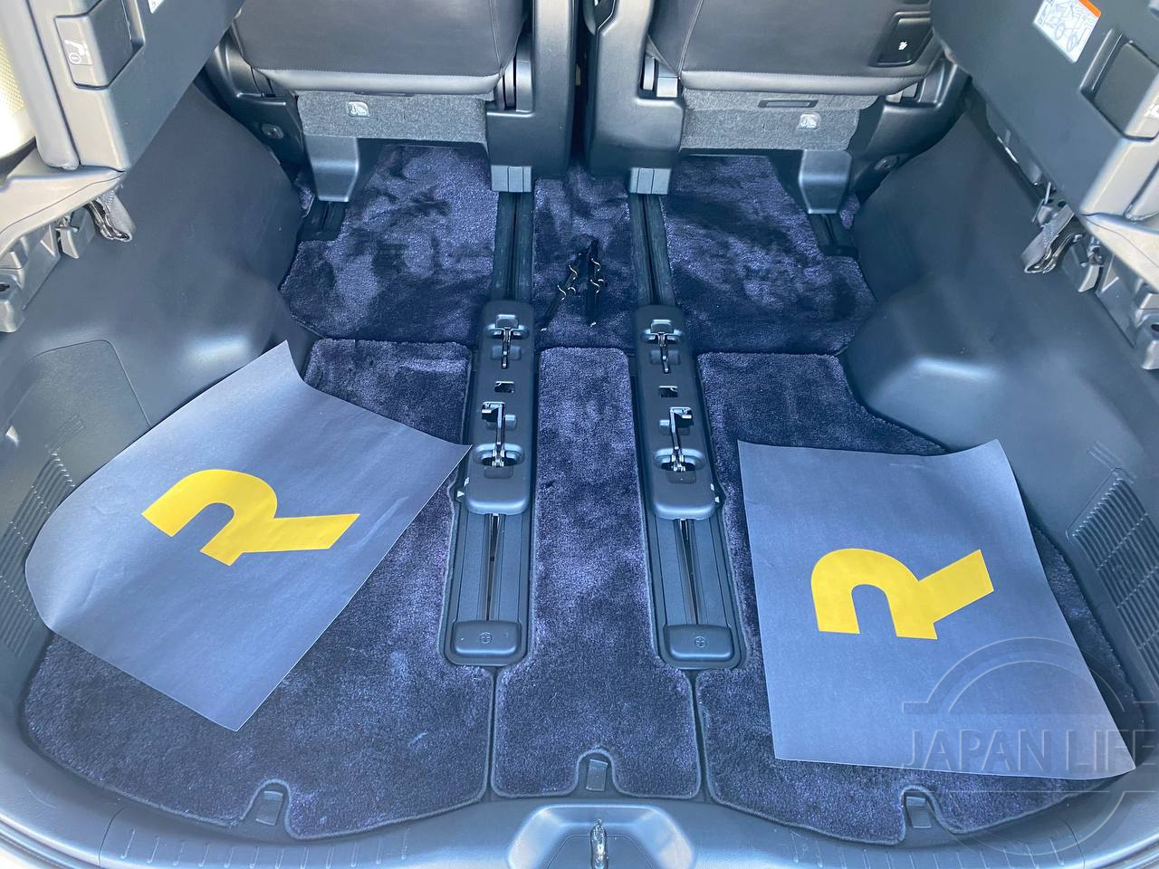 Фото Toyota Alphard - Japan Life 