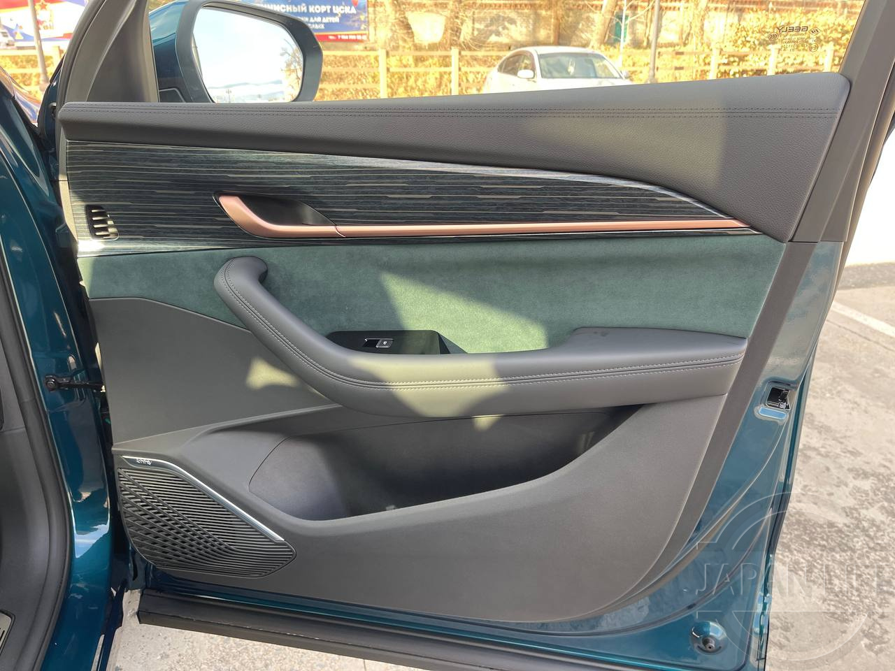 Фото Geely Monjaro - Japan Life 